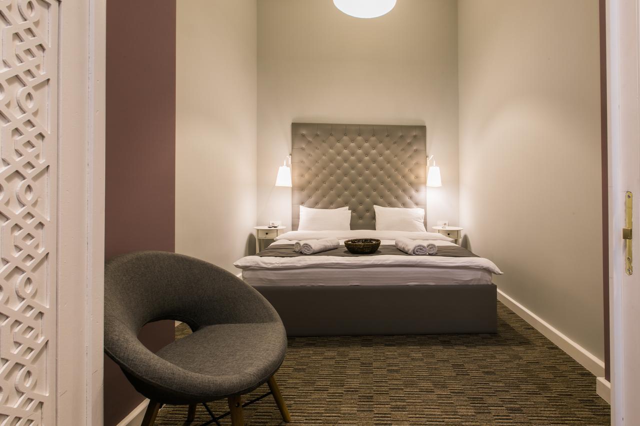 Kuxos Apartment On Machabeli Street 第比利斯 外观 照片