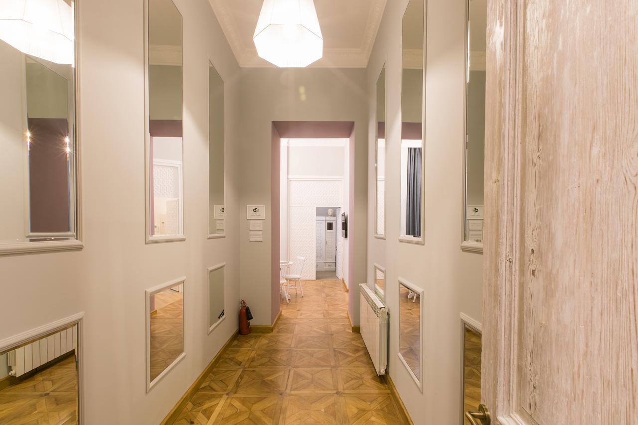Kuxos Apartment On Machabeli Street 第比利斯 外观 照片